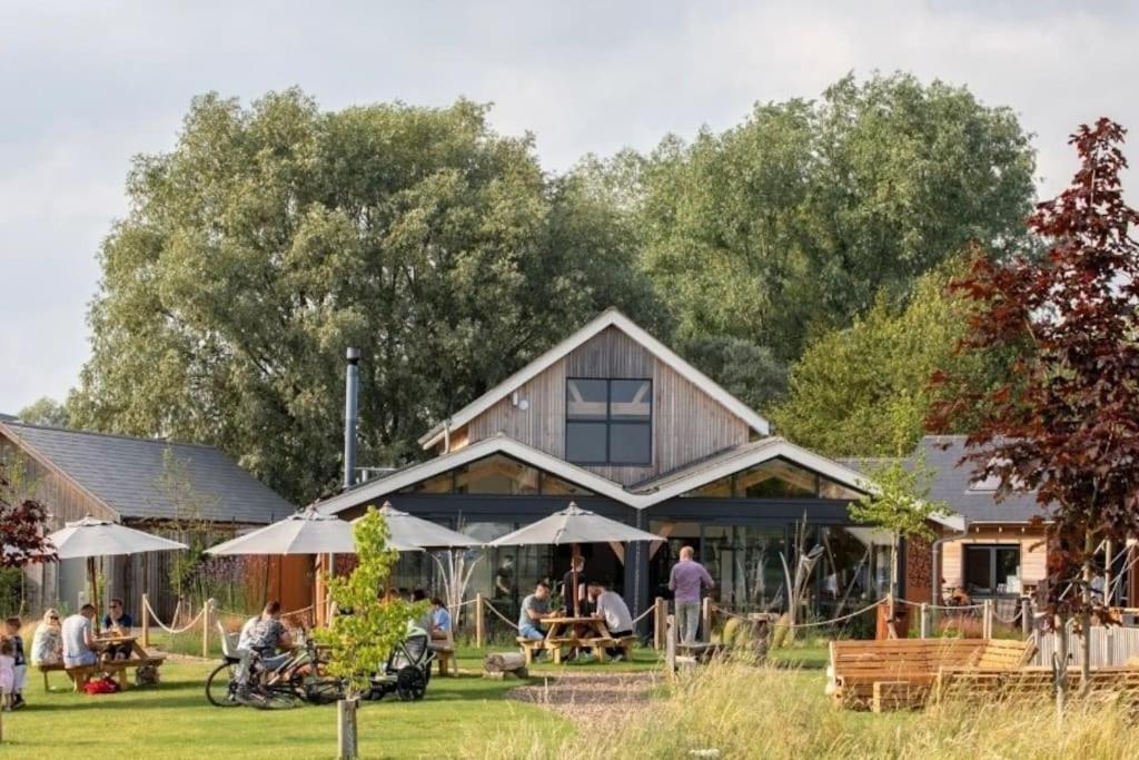 Roseberry Cottage - Lower Mill Estate Somerford Keynes Экстерьер фото